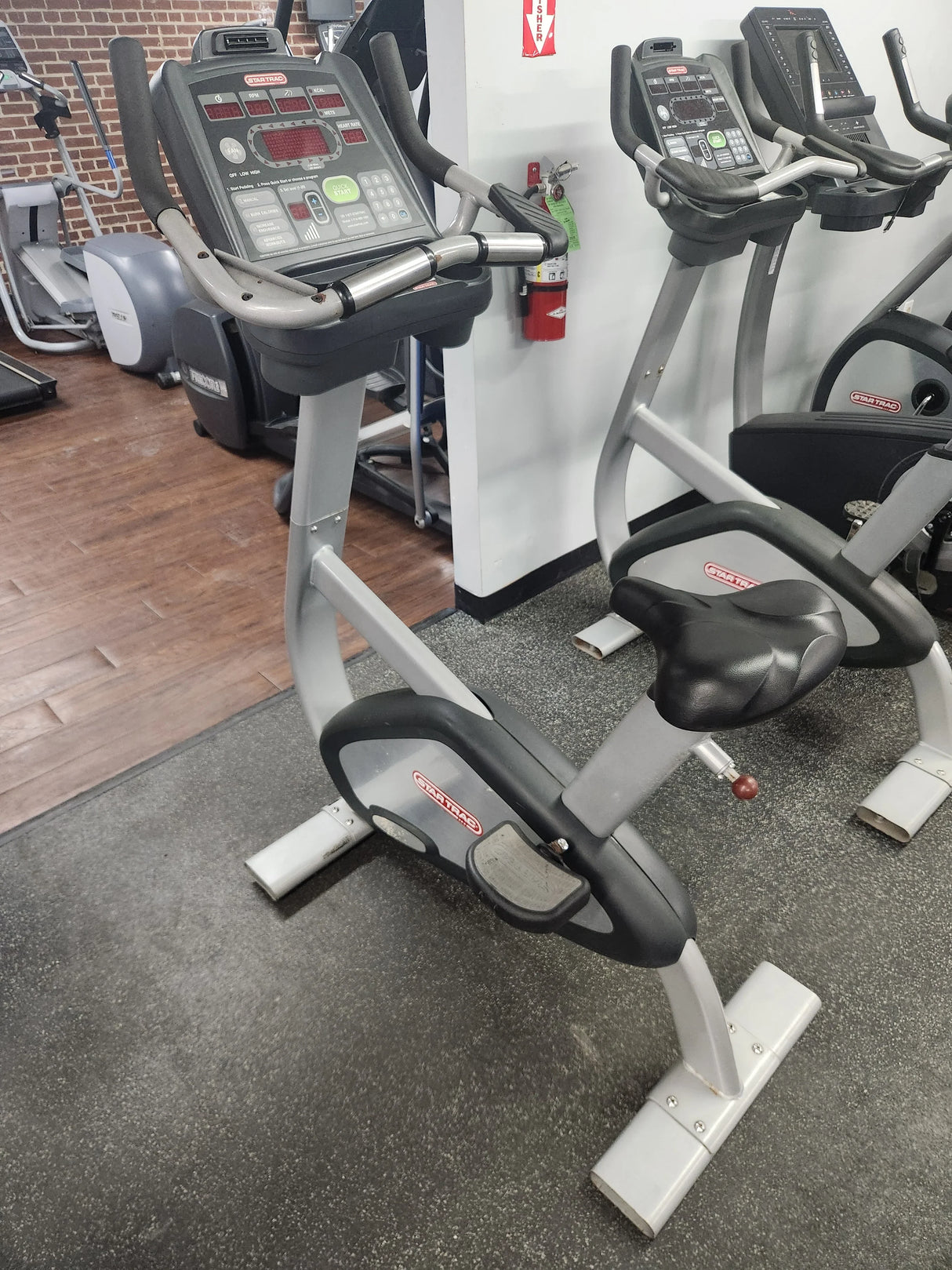 Pre-Owned Star Trac S-UBX Upright Bike w/ heart rate monitor