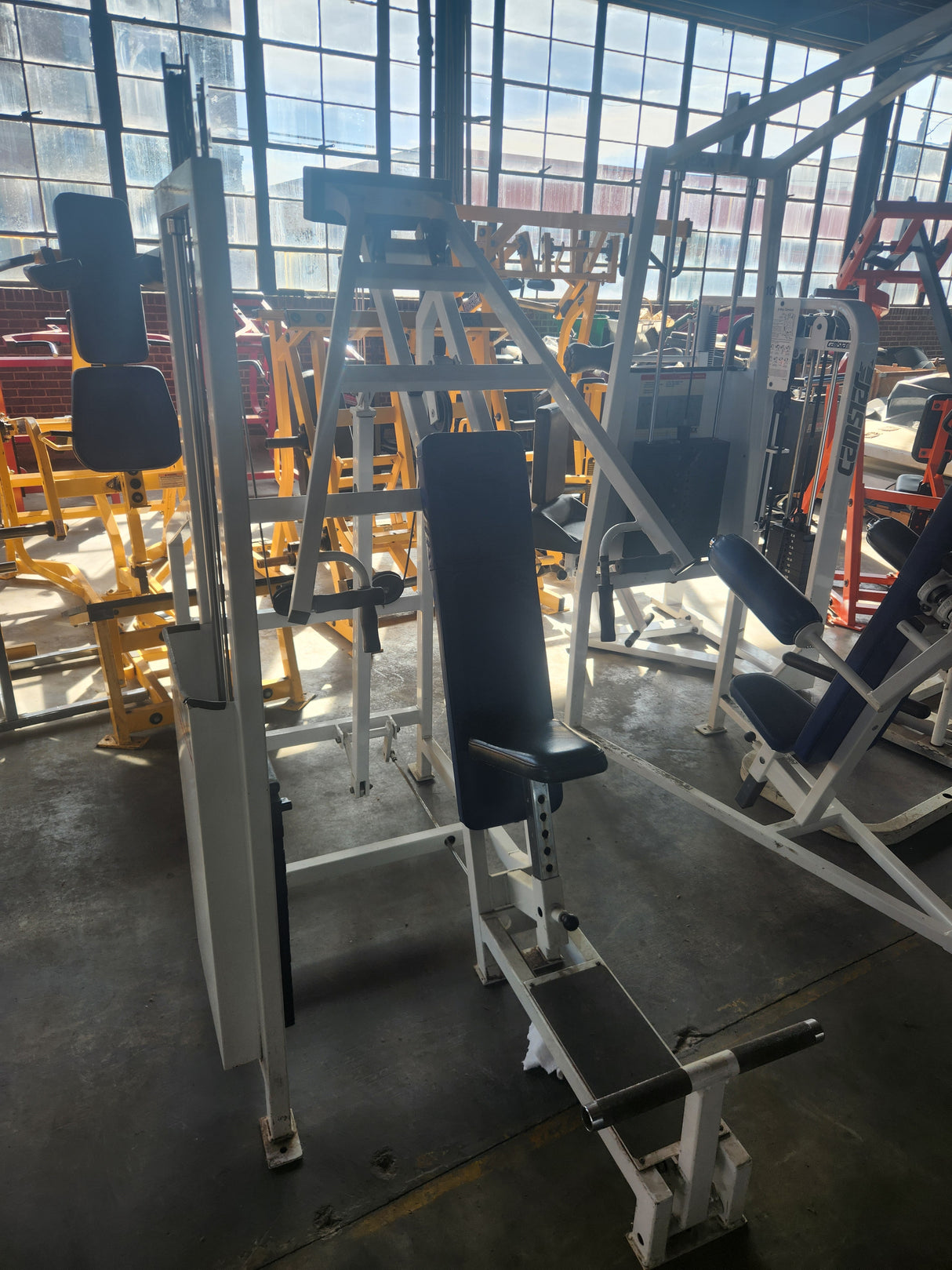 Pre-Owned Cybex Incline Press