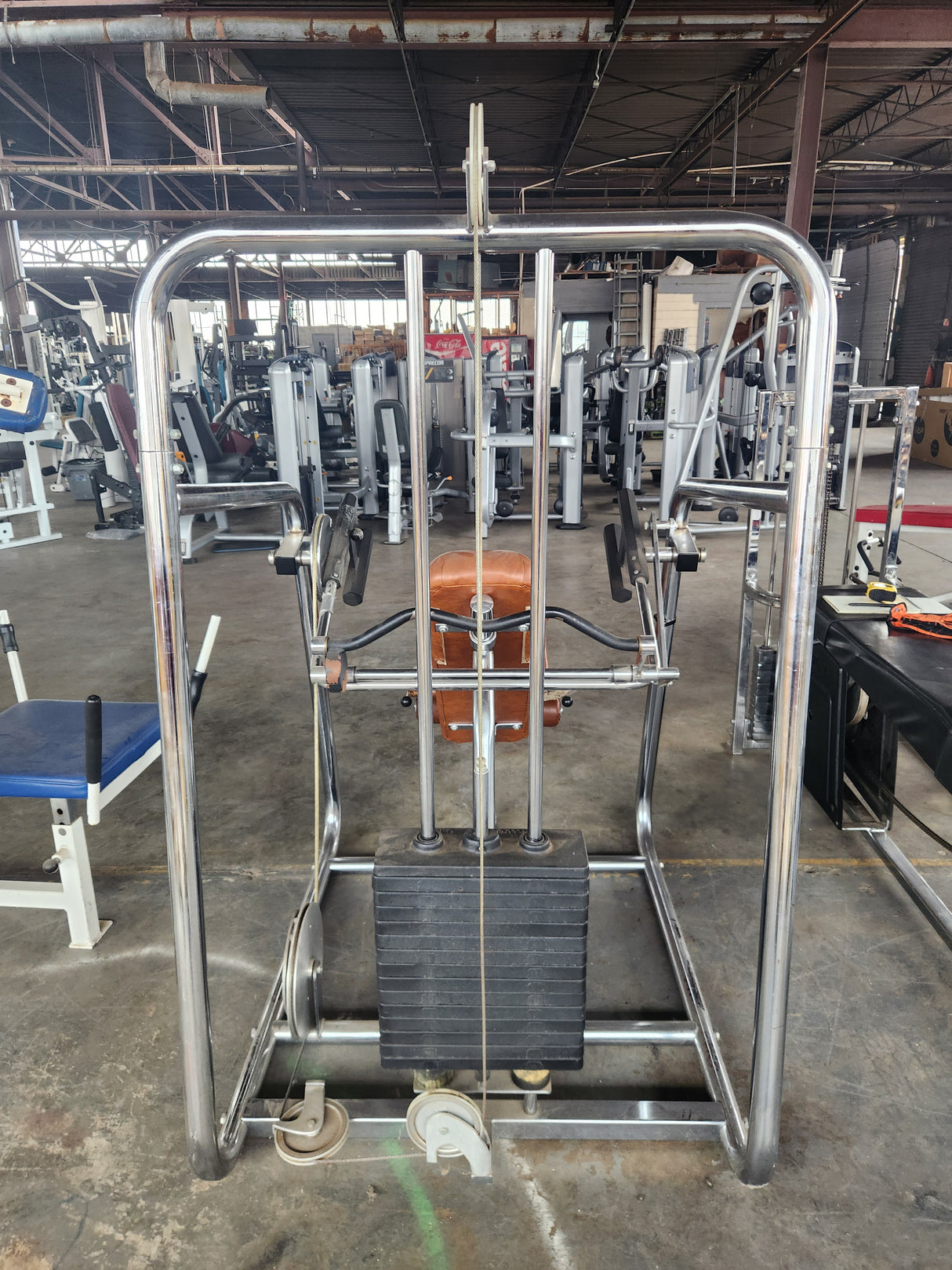 Pre-Owned Universal Gym Pullover