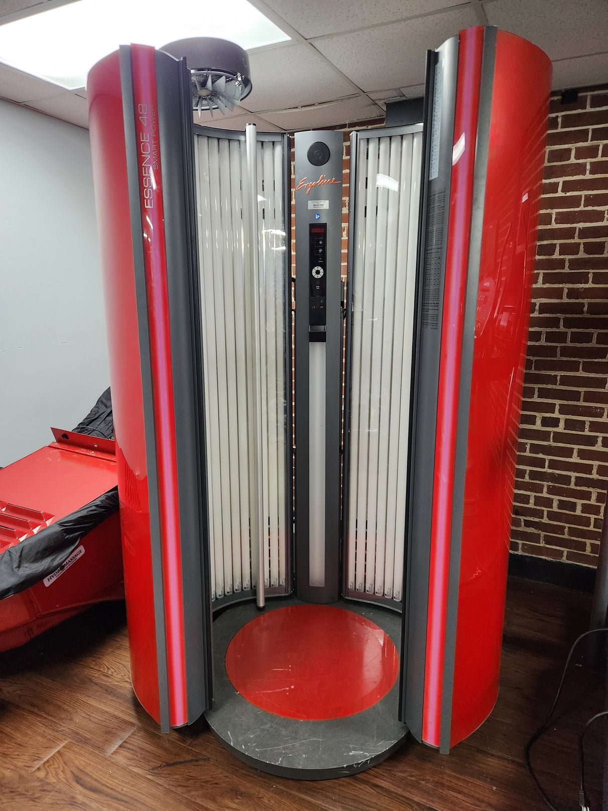 Pre-Owned Essence 48 Ergoline Tanning Booth