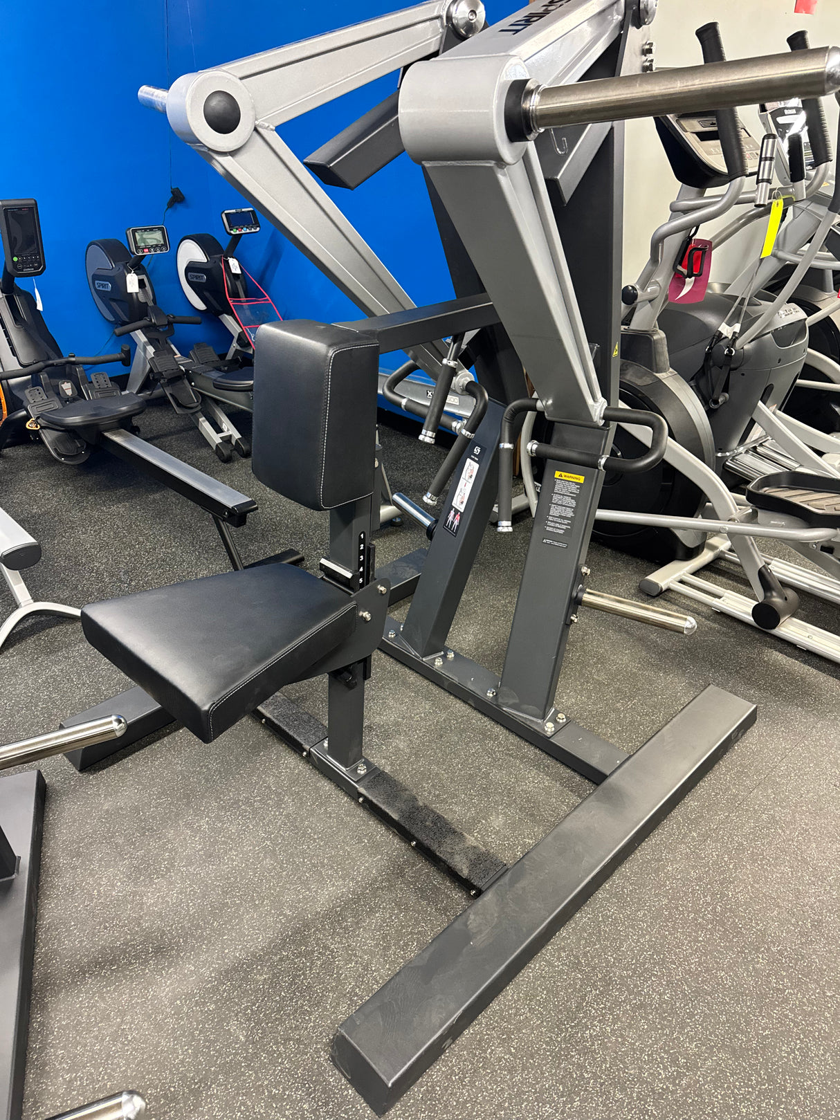 Spirit Fitness SP-4507 Low Row (floor model)