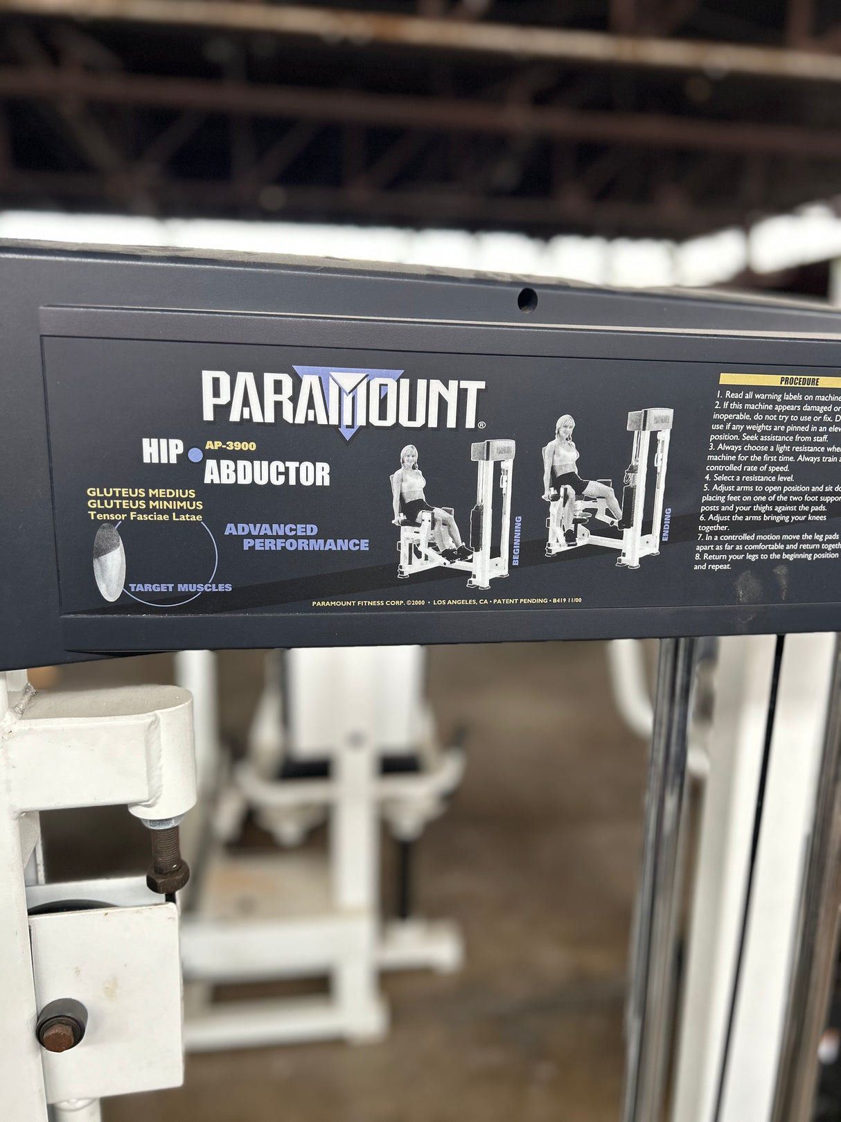 Pre-Owned Paramount Selectorized Abductor Commercial - Exercise Unlimited