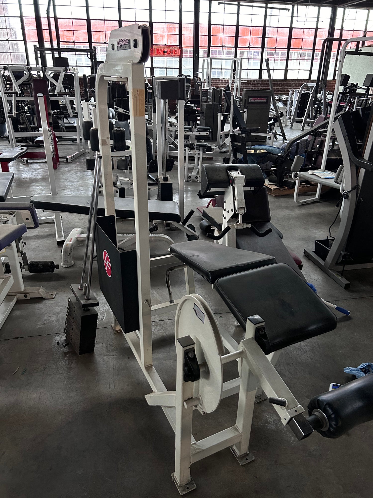 Pre-Owned Life Fitness Lying Leg Curl - Exercise Unlimited