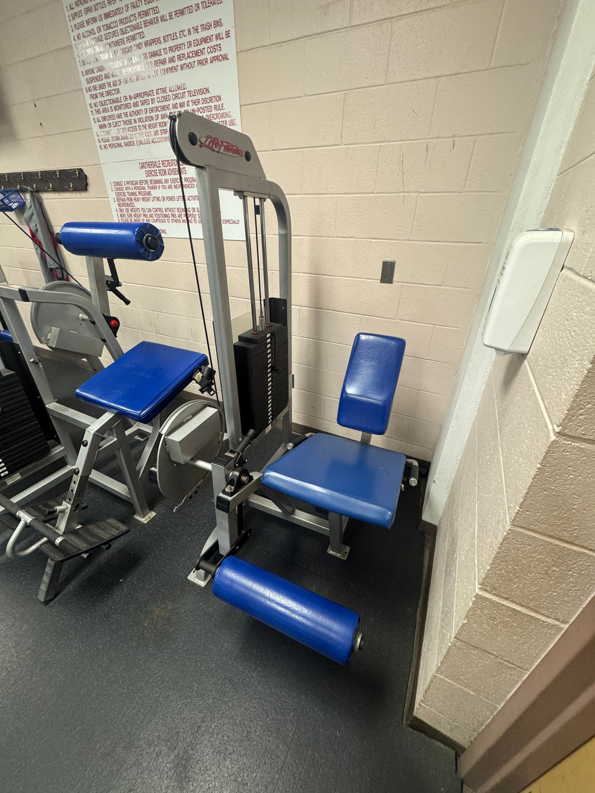 Pre-Owned Life Fitness SL20 Pro Series Leg Extension