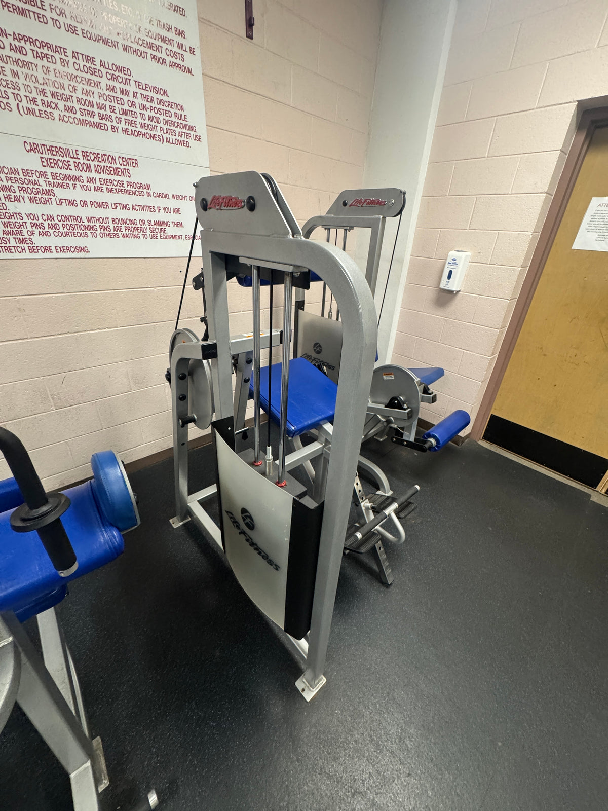 Pre-Owned Life Fitness ST20 Pro Series Low Back Extension
