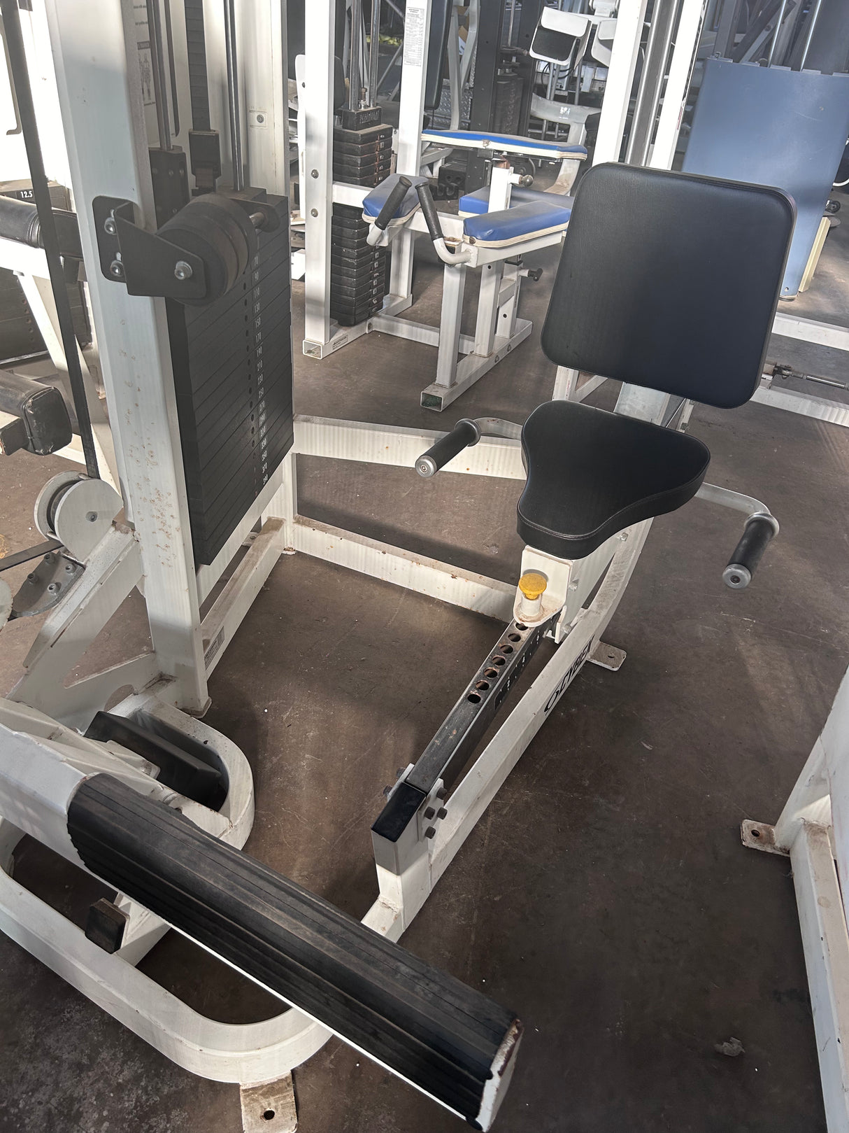 Pre-Owned Cybex VR2 Selectorized Rotary Calf - Exercise Unlimited