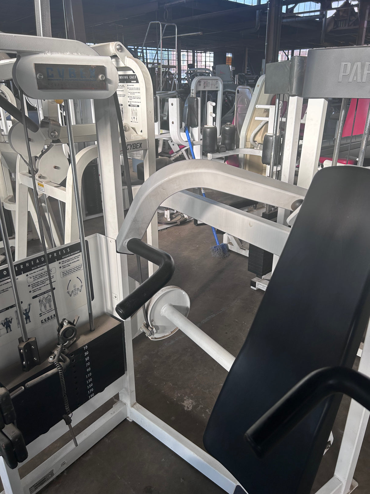 Pre-Owned Cybex Dual Axis Selectorized Overhead Press - Exercise Unlimited