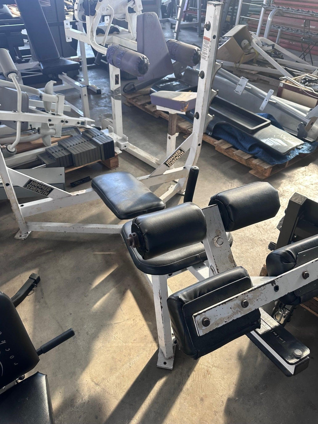 Pre-Owned Hammer Strength Olympic Decline Bench Press - Exercise Unlimited