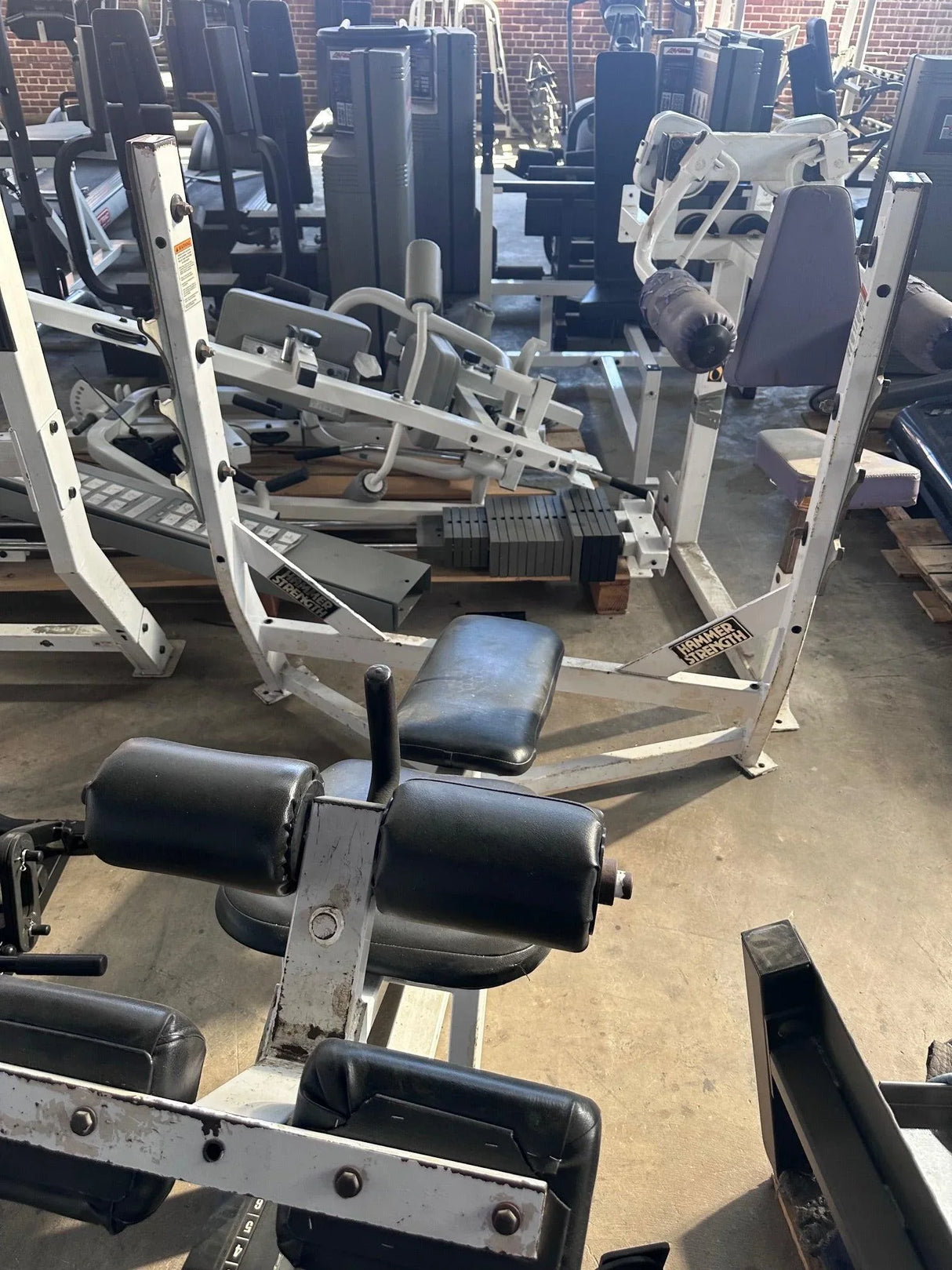 Pre-Owned Hammer Strength Olympic Decline Bench Press - Exercise Unlimited