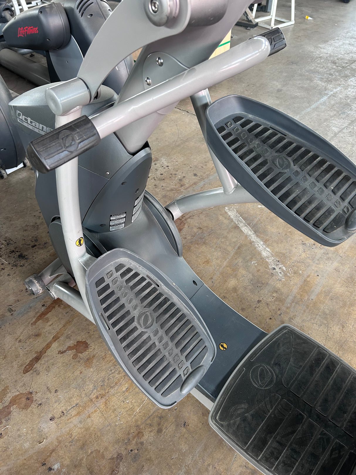 Pre-Owned Octane XR6000 Recumbent Elliptical - Exercise Unlimited