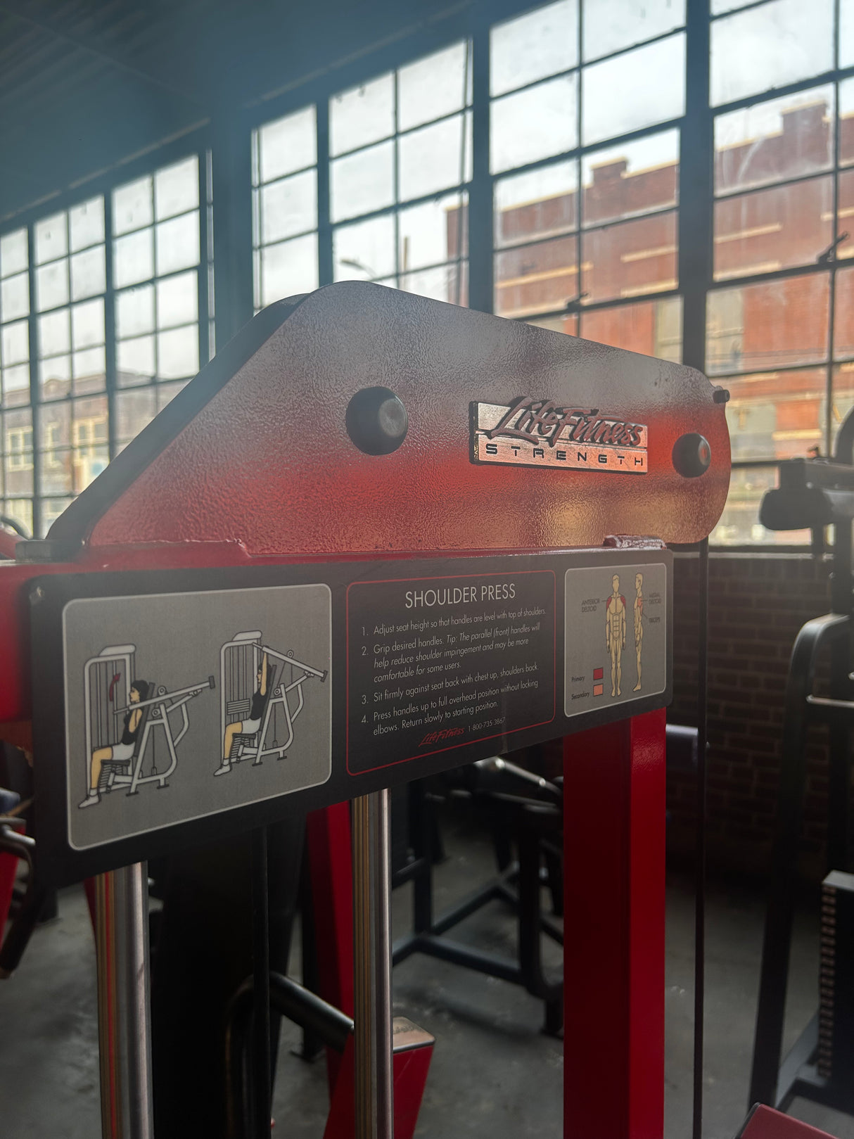 Pre-Owned Life Fitness Pro Series Shoulder Press