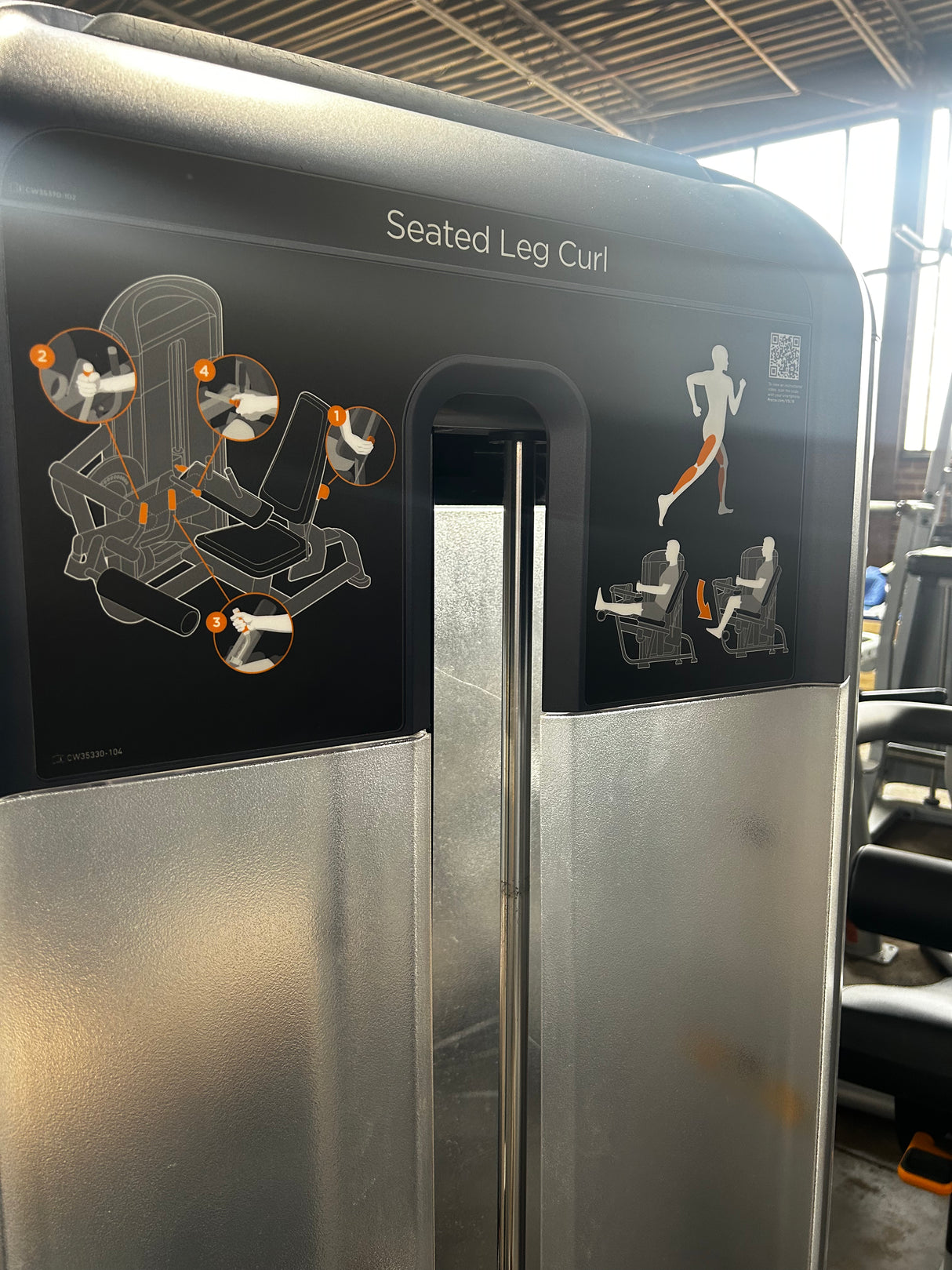 Pre-Owned Precor Discovery Series Seated Leg Curl