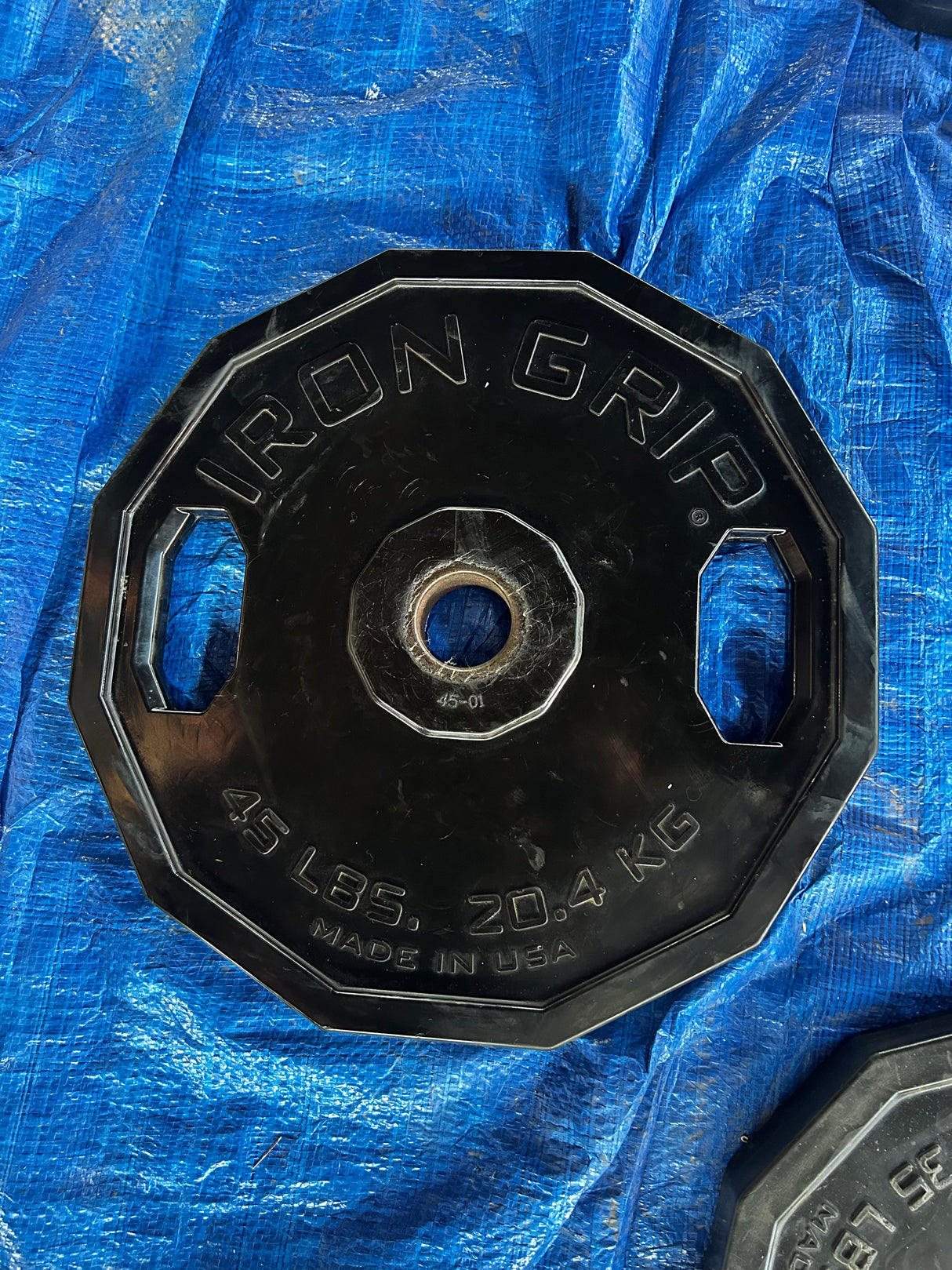 Pre-Owned Iron Grip 45lb Plates