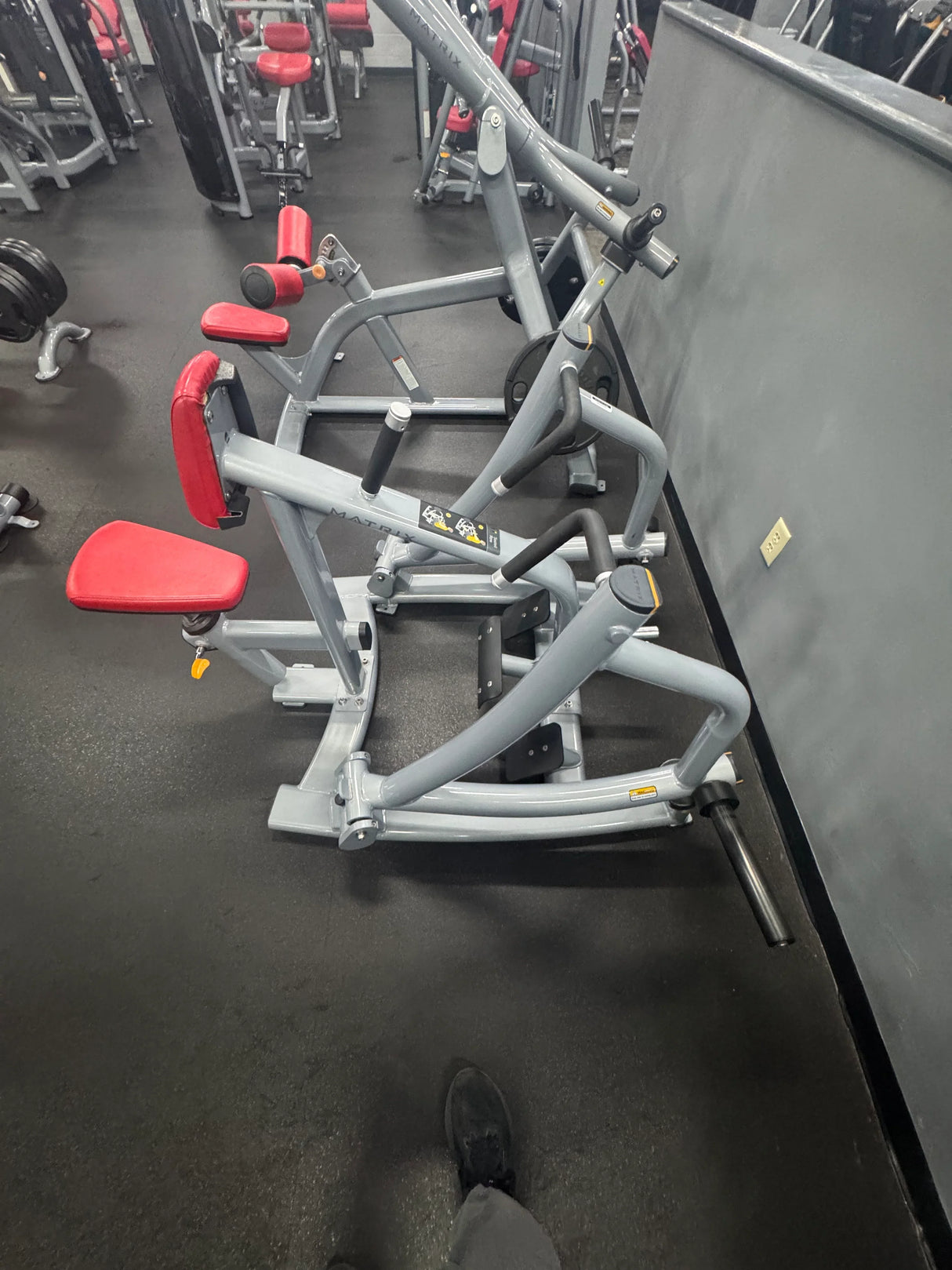 Pre-Owned Matrix Magnum Plate-Loaded Seated Row