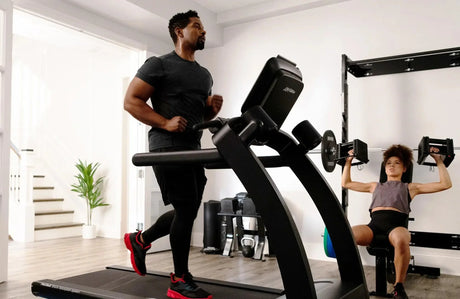 Life Fitness Run CX Treadmill - Exercise Unlimited