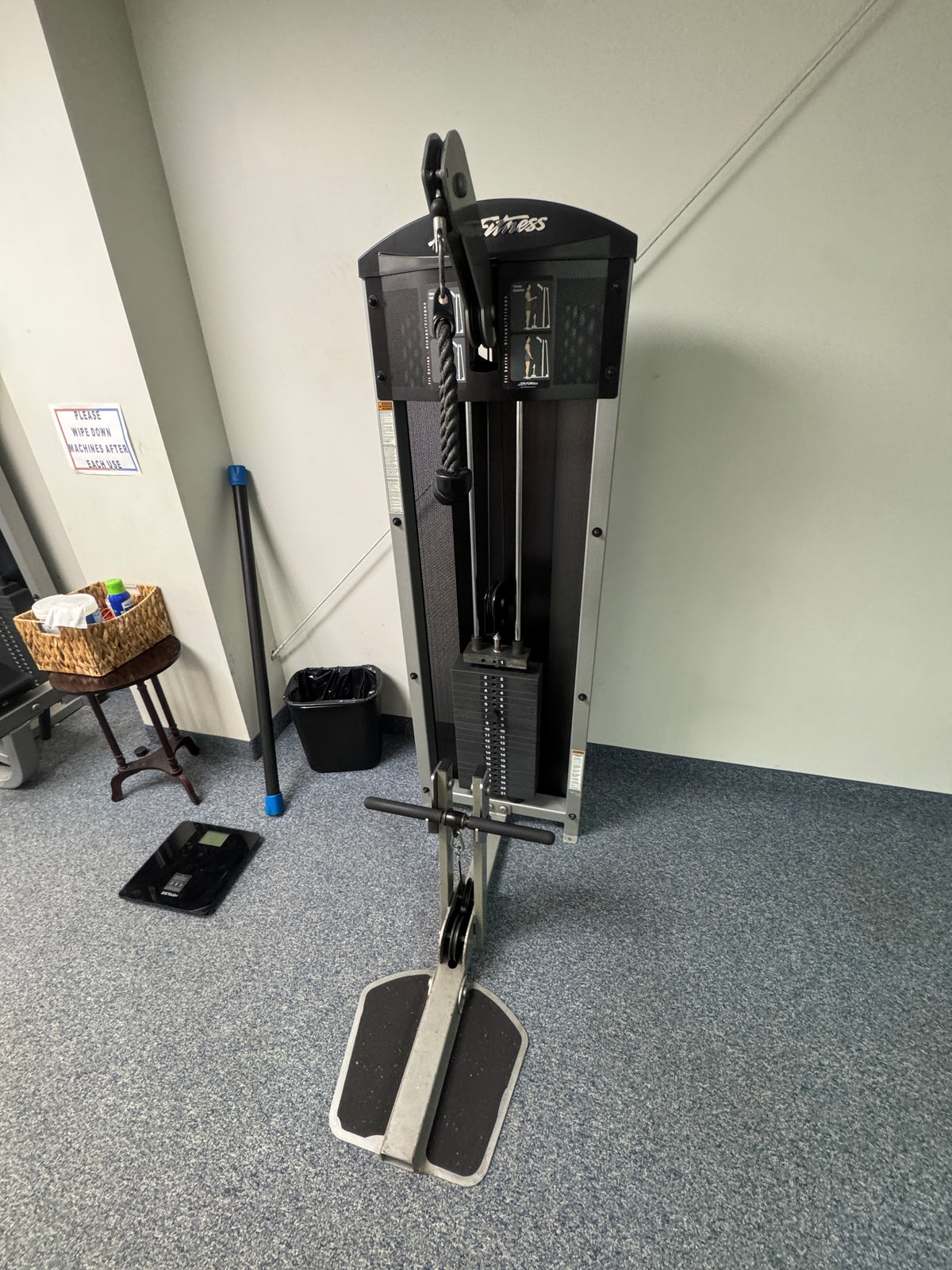 Pre-Owned Life Fitness Fit Series Bicep / Tricep