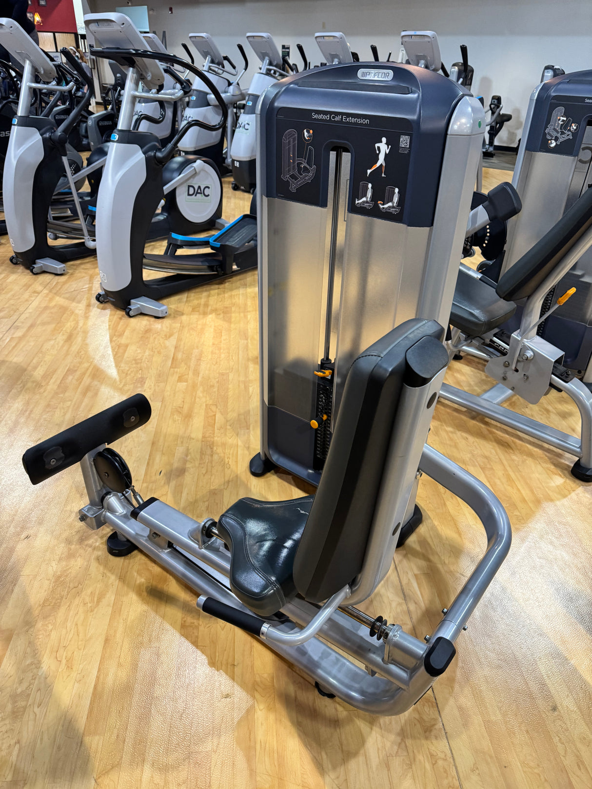 Pre-Owned Precor Discovery Series Selectorized Circuit 15-pc Circuit