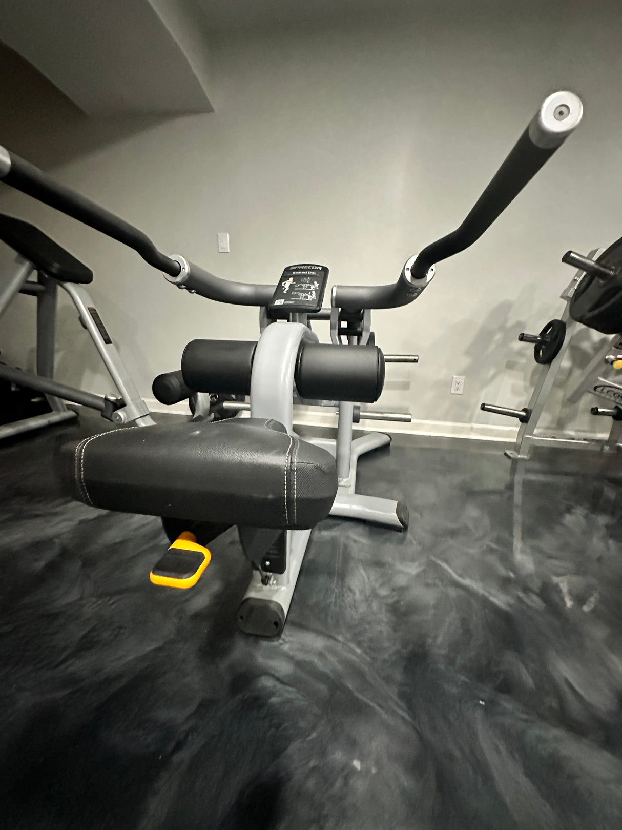 Precor Discovery Series Seated Dip - Like New Condition - Exercise Unlimited