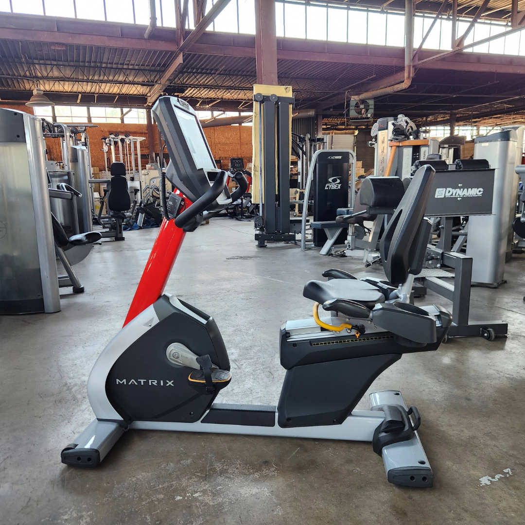 Pre-Owned Matrix R5x Recumbent Bike