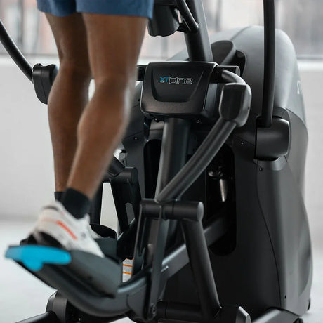 True Fitness Vapor Series XT-One Cross-Trainer Elliptical - Exercise Unlimited