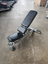 Pre-Owned Life Fitness Signature Series Multi-Adjustable Bench