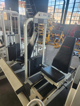 Pre-Owned Life Fitness Seated Leg Press