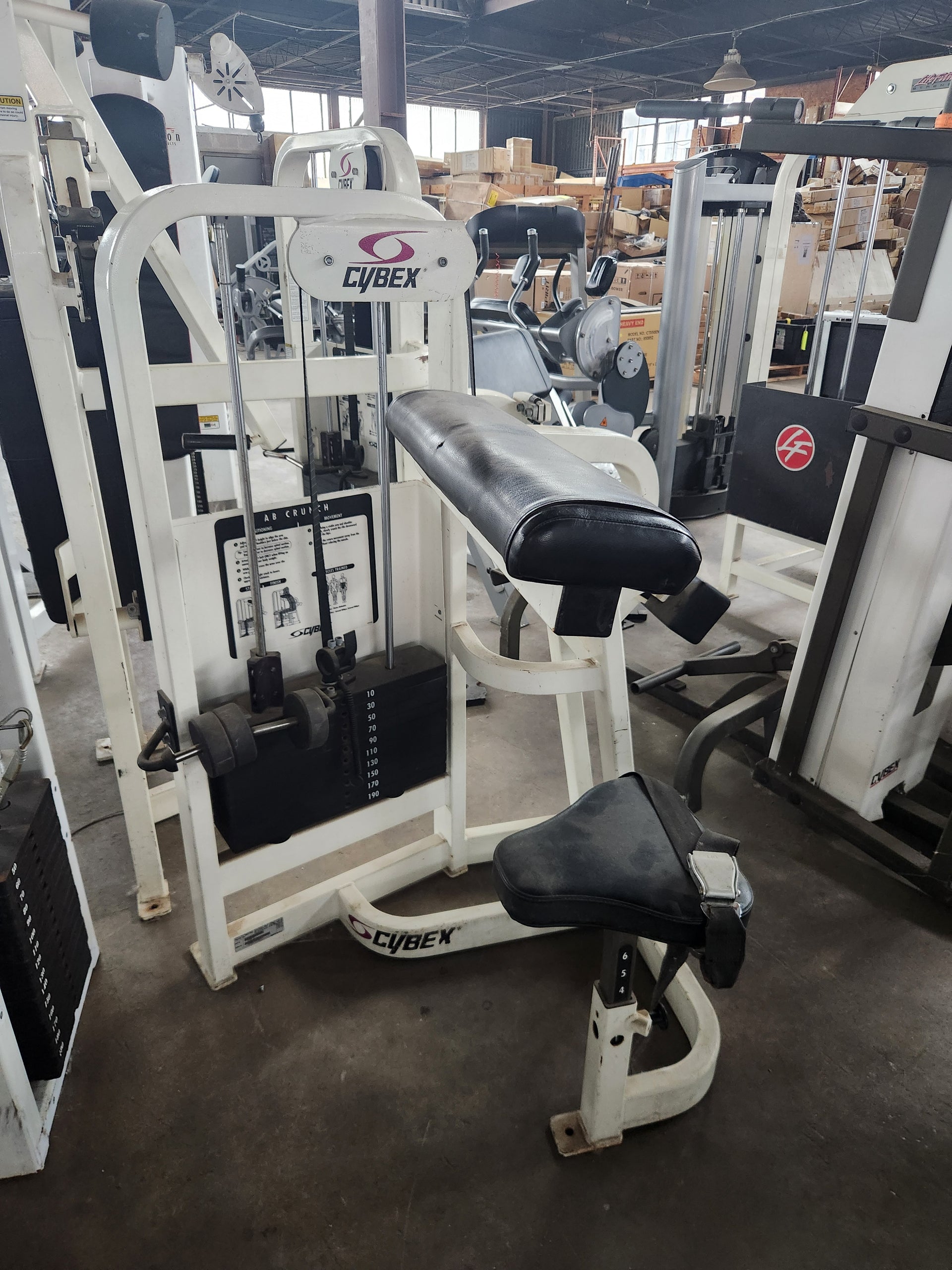 cybex ab machine Pre-Owned Cybex VR2 Selectorized Ab Crunch