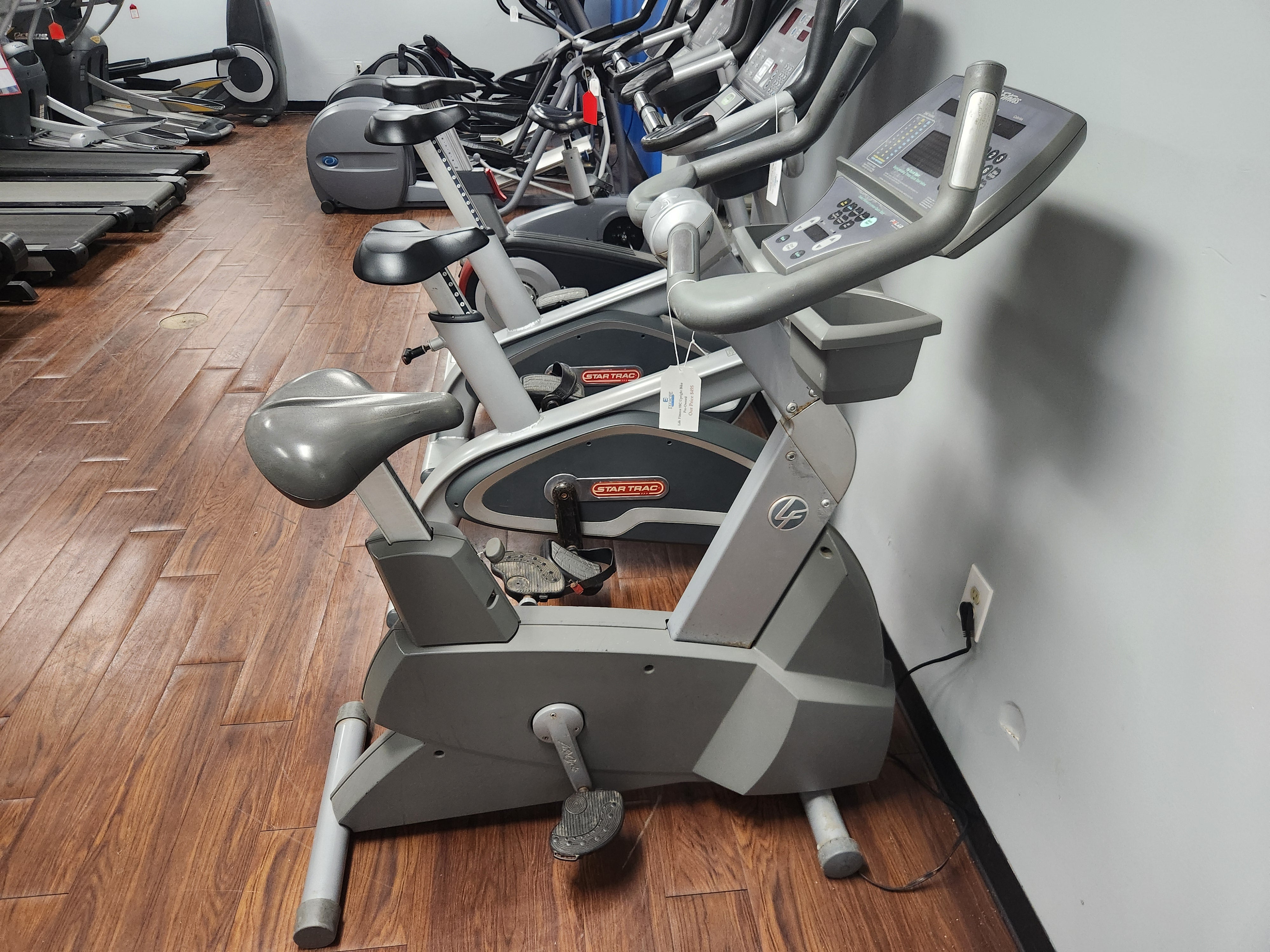 Pre-Owned Life Fitness 95ci Upright Bike – Exercise Unlimited
