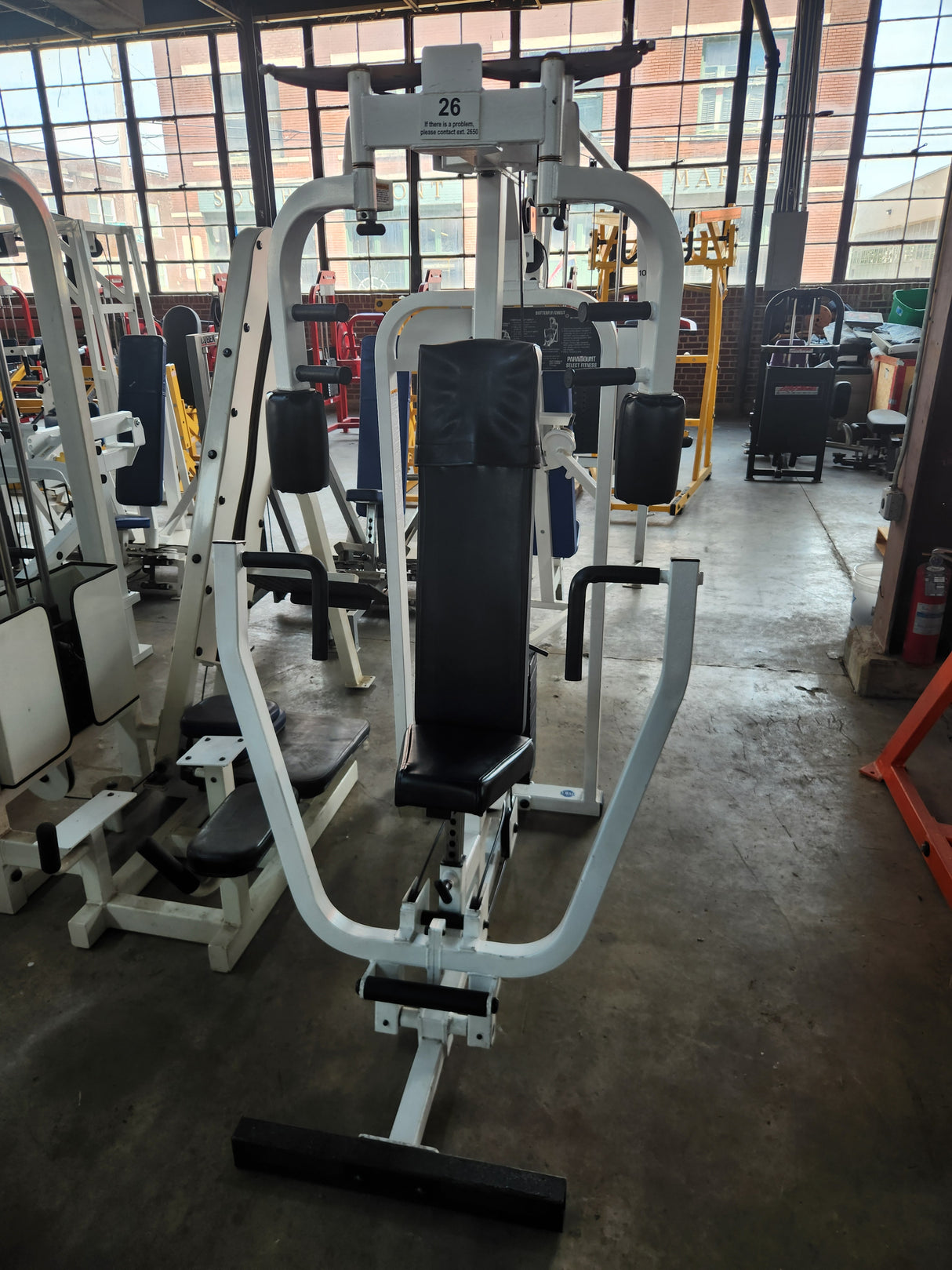 Pre-Owned Paramount SF-1500 Butterfly / Chest