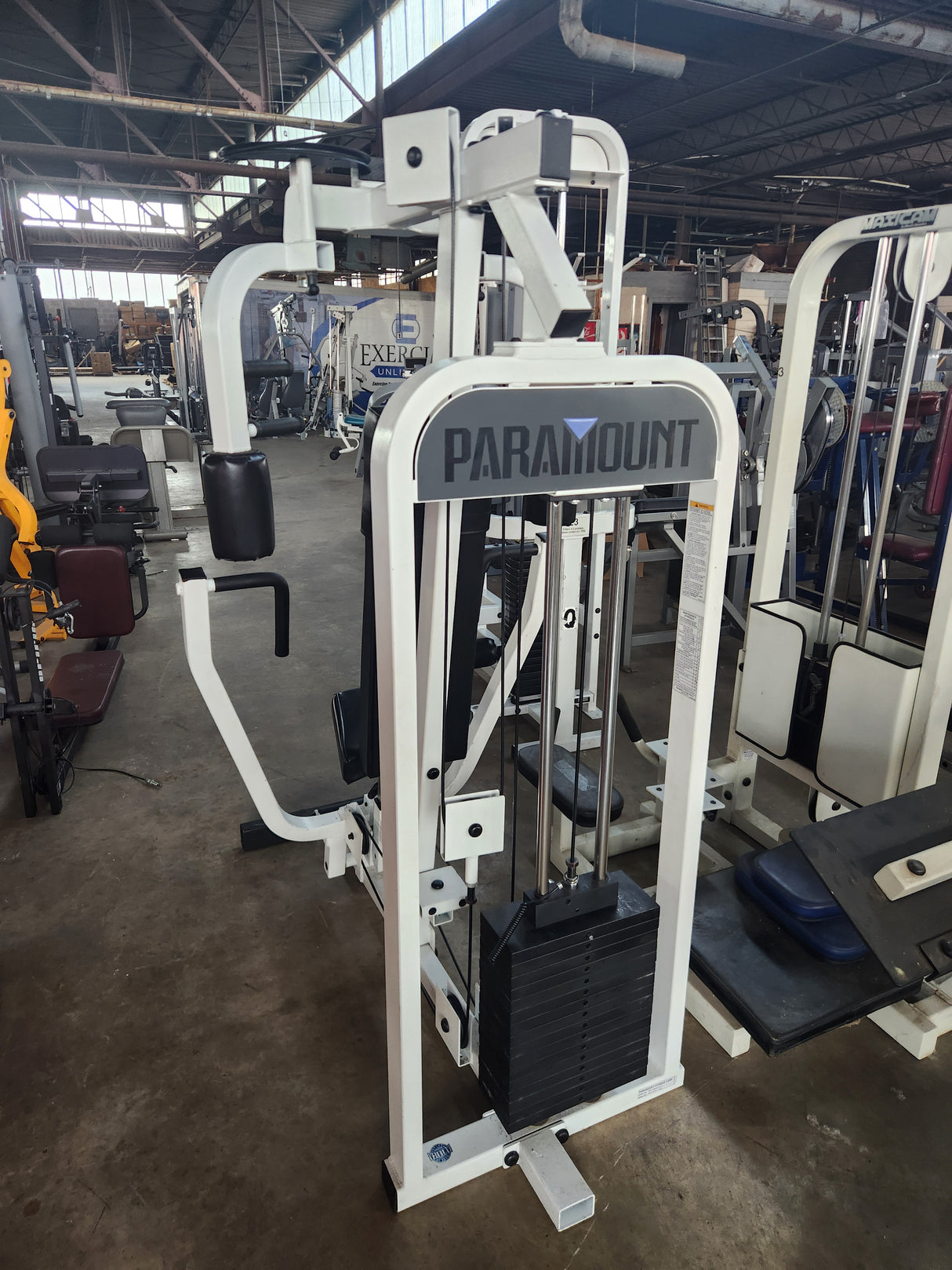 Pre-Owned Paramount SF-1500 Butterfly / Chest