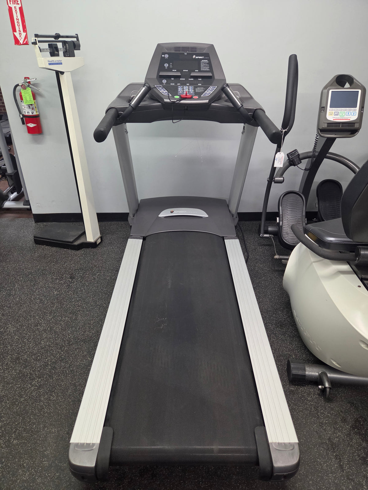 Pre-Owned Spirit Fitness CT800 Commercial Treadmill