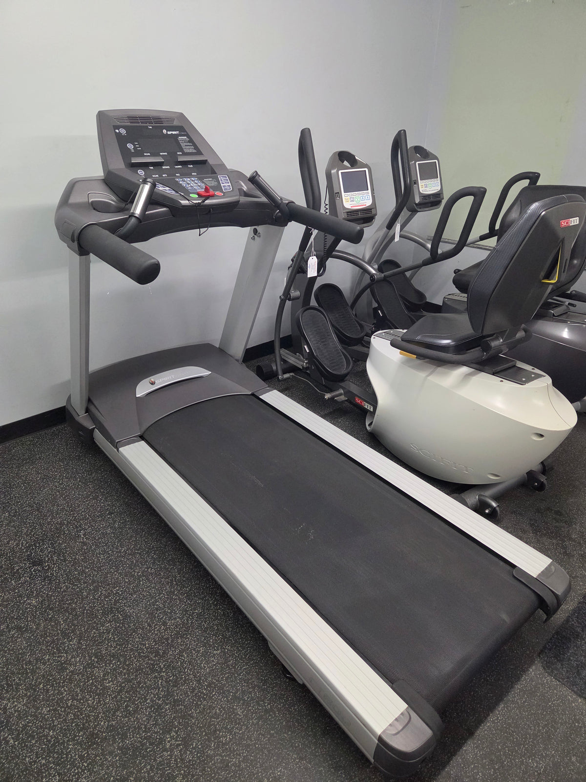 Pre-Owned Spirit Fitness CT800 Commercial Treadmill