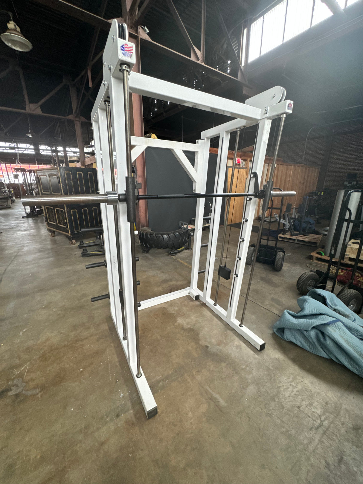 Commercial Smith Machine Counter Balance Pre-Owned - Exercise Unlimited