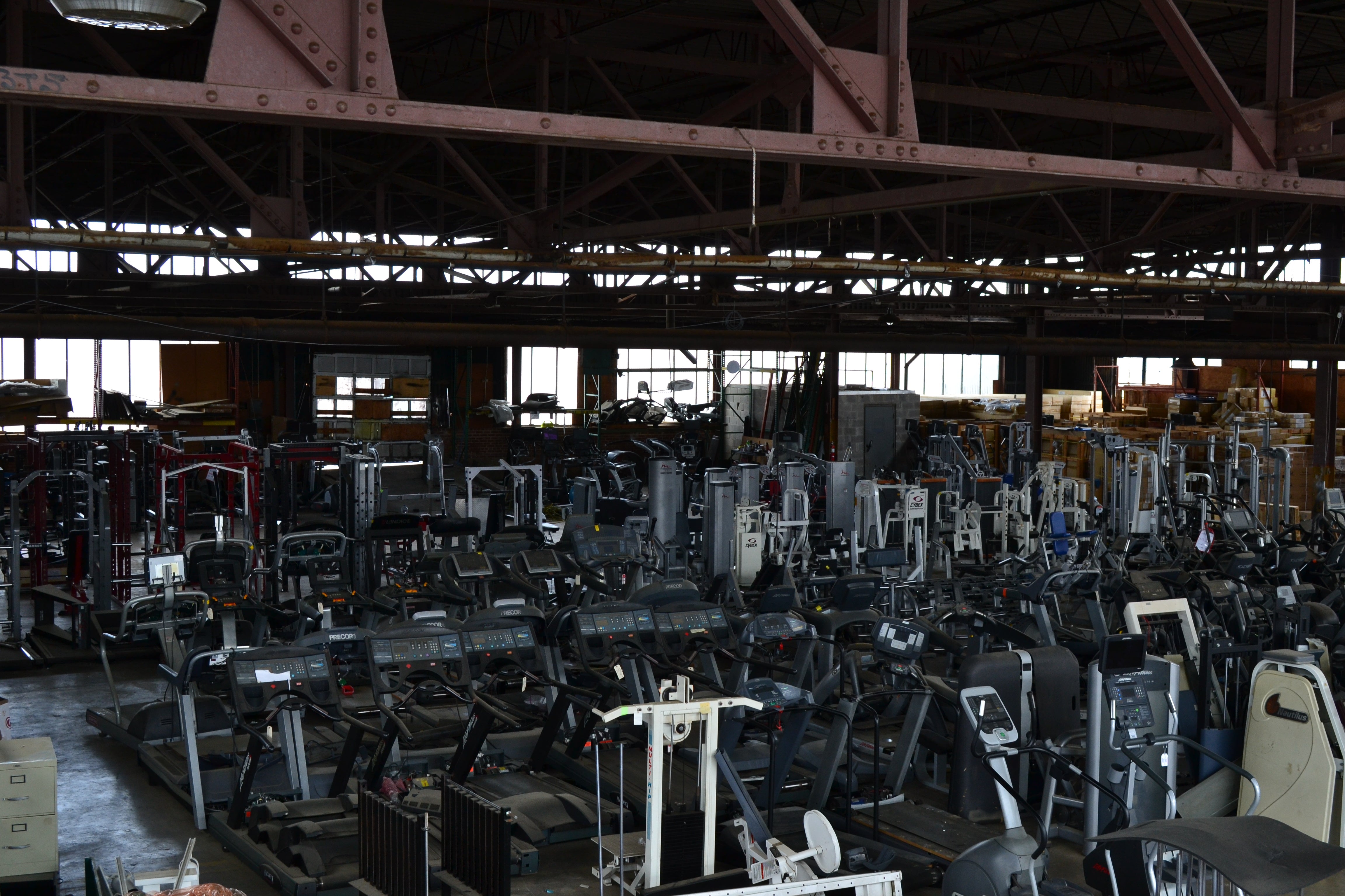 Exercise machines for online sale