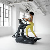 True Fitness Gravity Series Elliptical