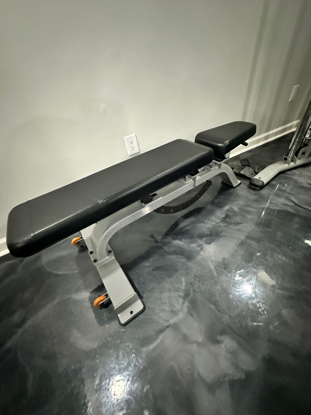 Precor Discovery Series Adjustable Bench - Like New Condition - ExerciseUnlimited