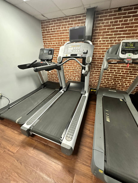 Pre-Owned Life Fitness Integrity Series Treadmills - Serviced in Good Condition - ExerciseUnlimited