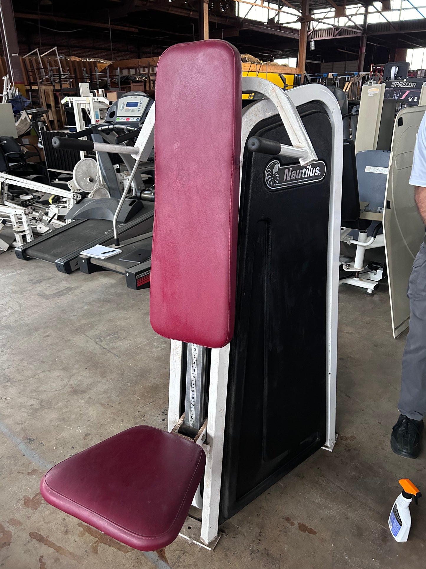 Pre-Owned Nautilus First Generation Selectorized Overhead Press - ExerciseUnlimited
