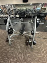 Pre-Owned Life Fitness Signature Series Olympic Flat Bench w/ Plate Storgae