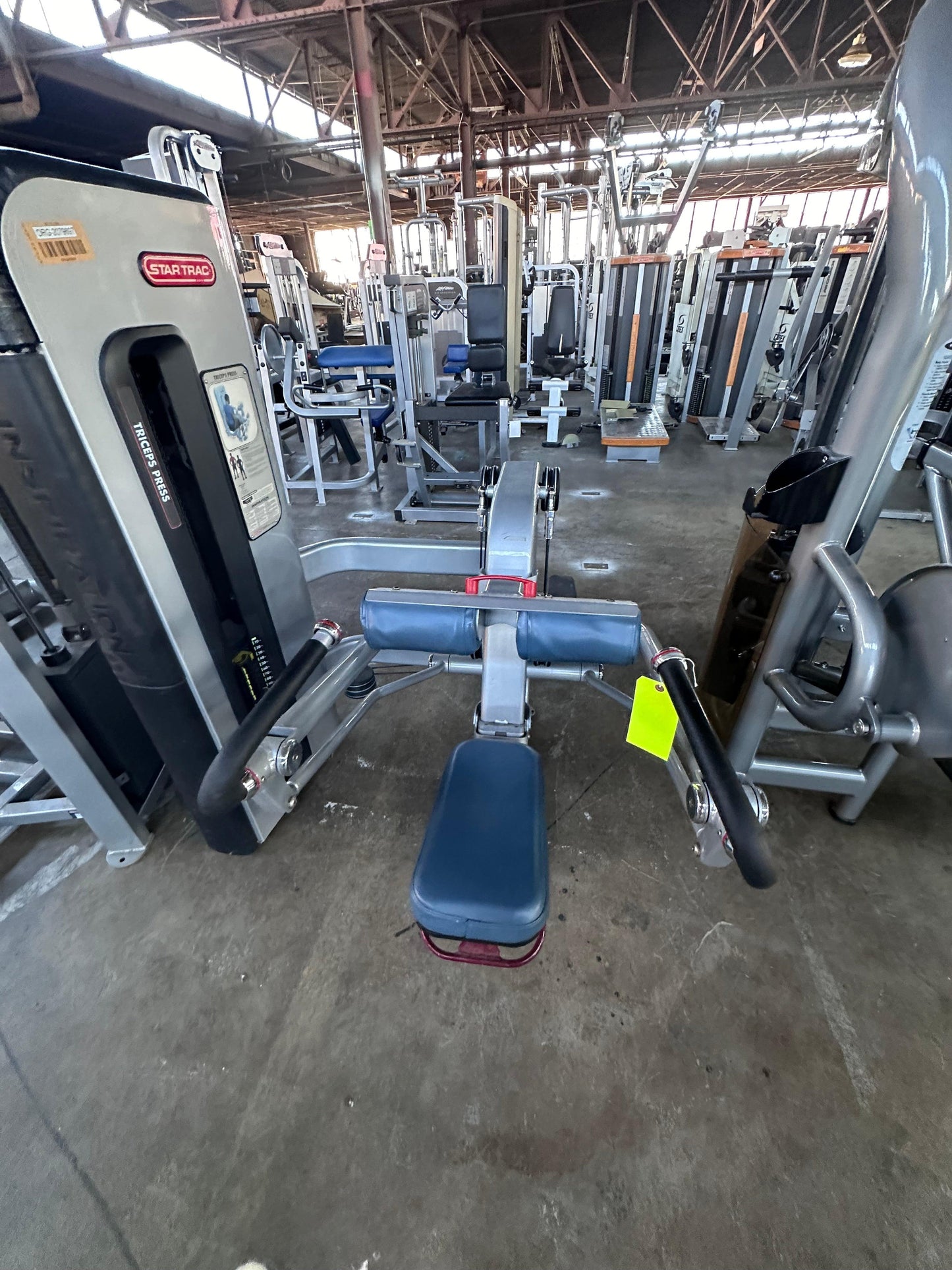 Pre-Owned Star Trac Inspiration Tricep Press - ExerciseUnlimited