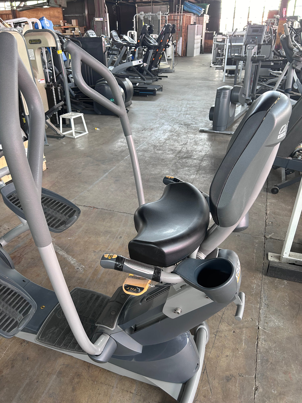 Pre Owned Octane XR6000 Recumbent Elliptical ExerciseUnlimited