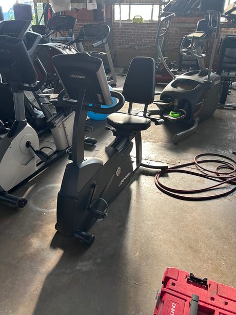 Refurbished Life Fitness R1 Recumbent Bike - ExerciseUnlimited