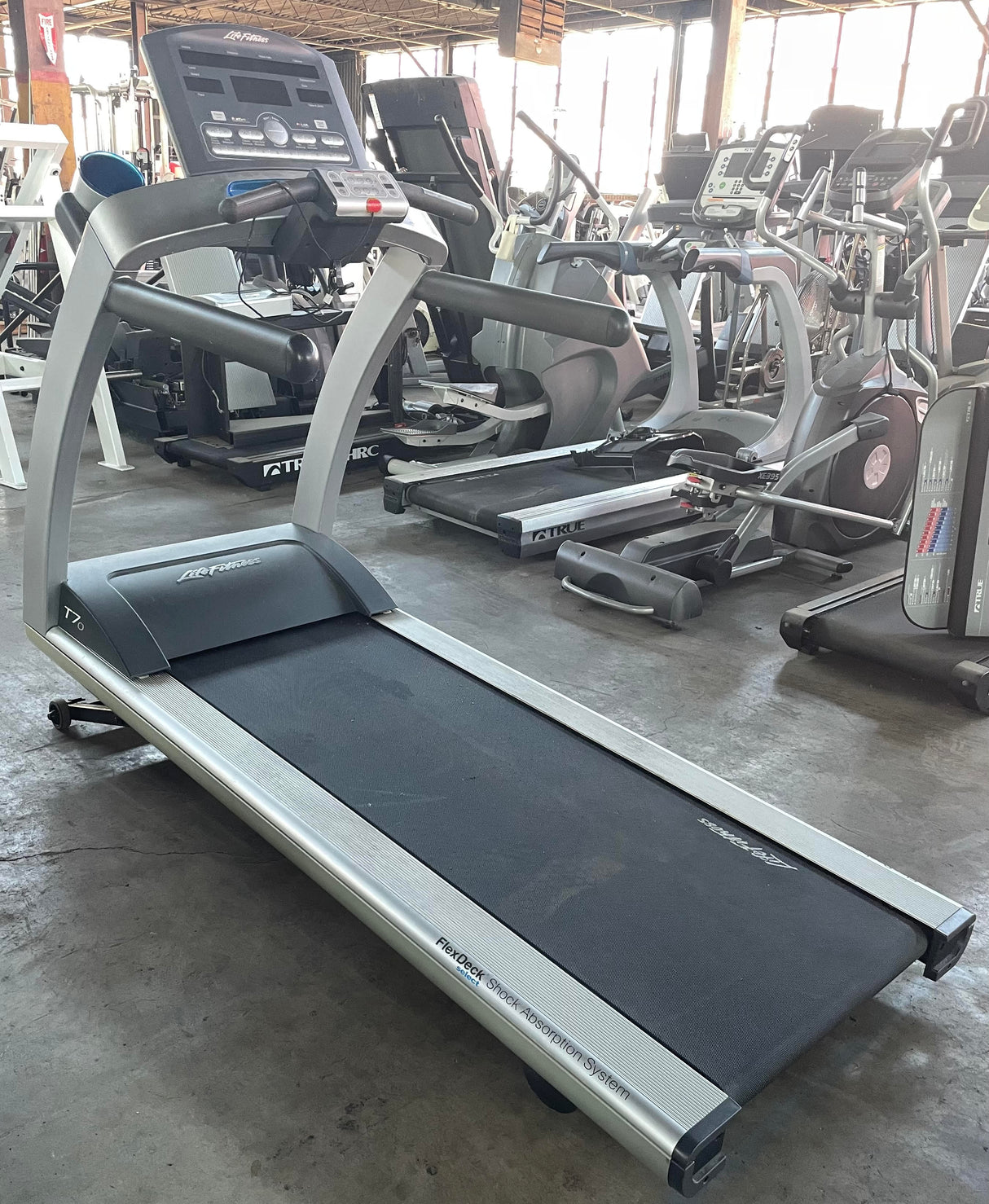 Pre-Owned Life Fitness T7 Treadmill