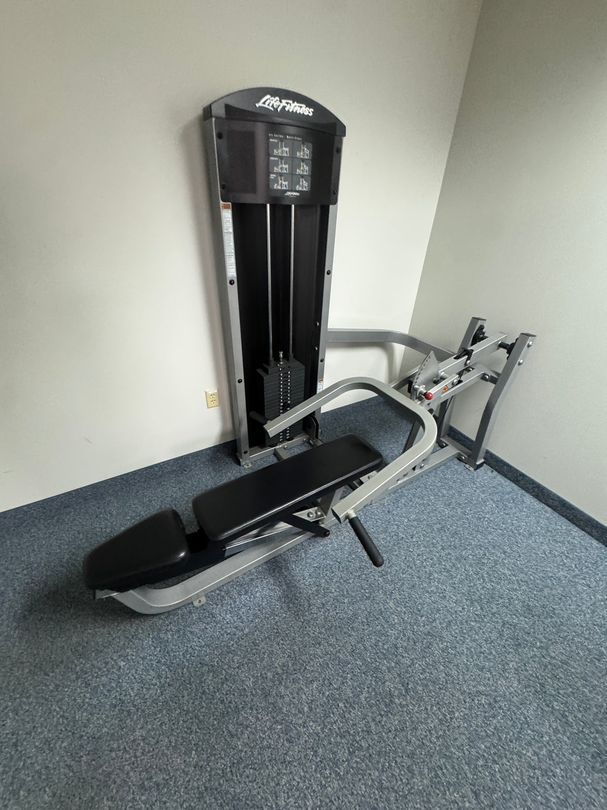 Pre-Owned Life Fitness Fit Series Multi-Press