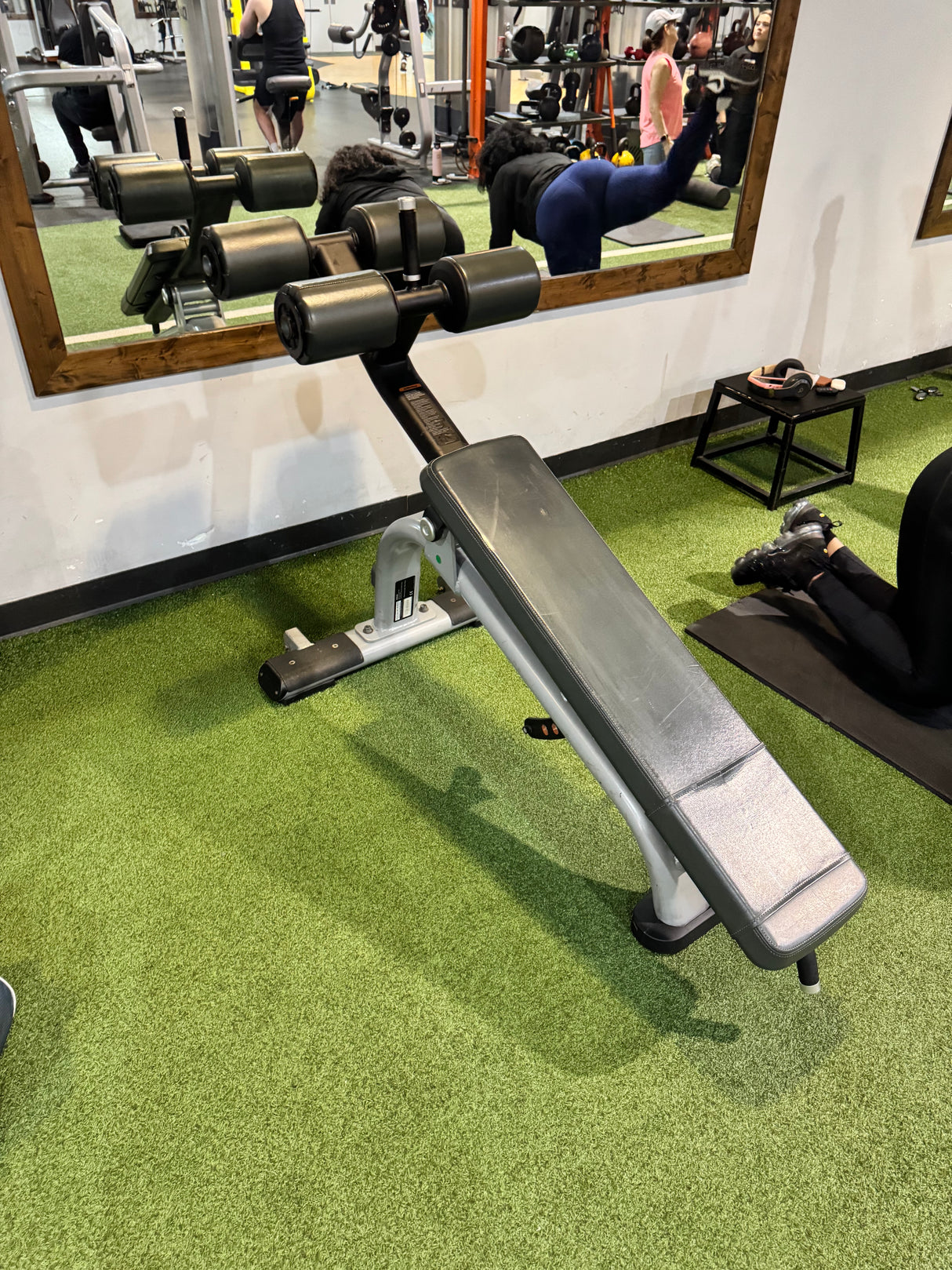Pre-Owned Precor Olympic Flat Bench