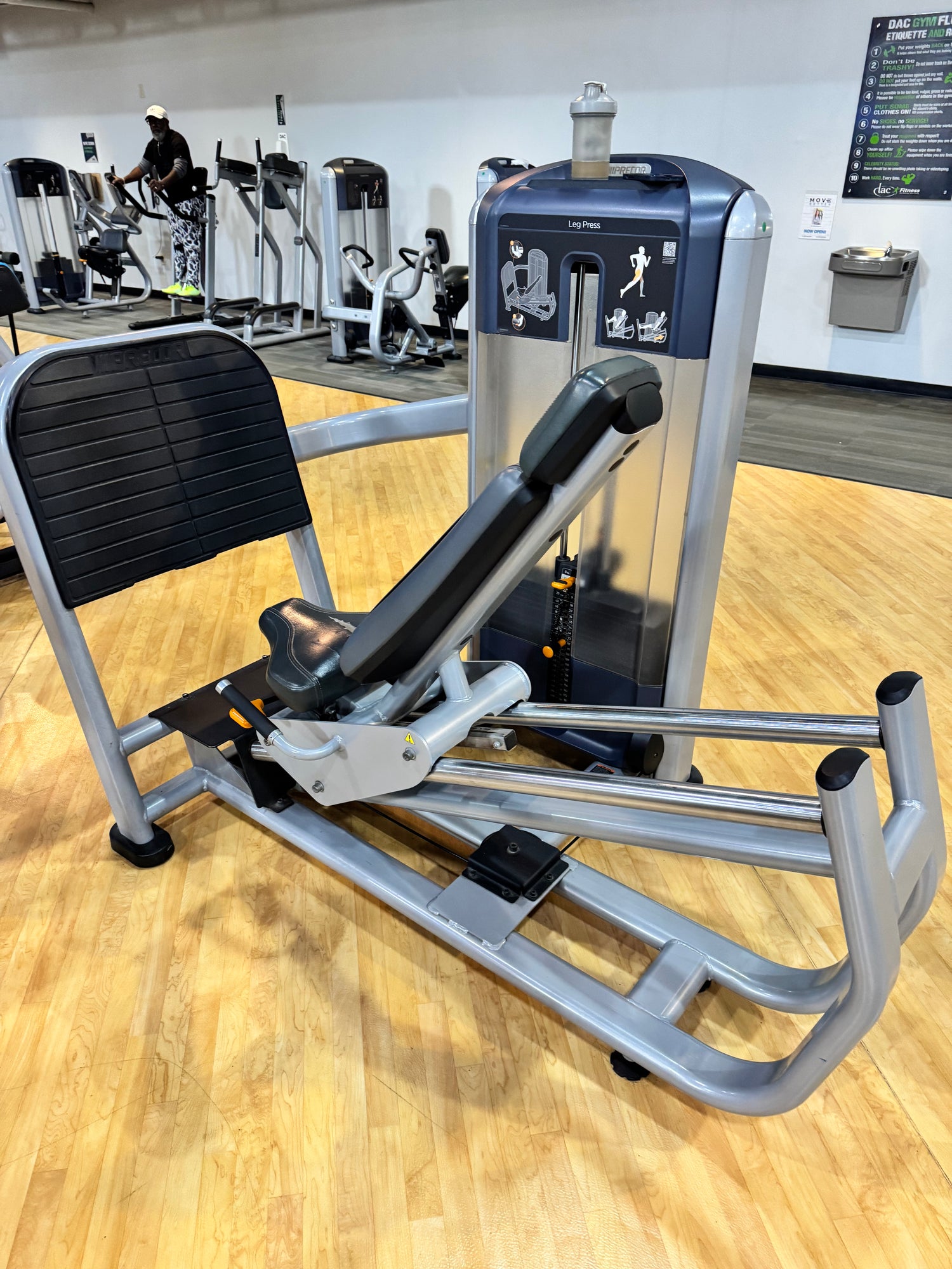Pre-Owned Precor Discovery Series Selectorized Circuit 15-pc Circuit