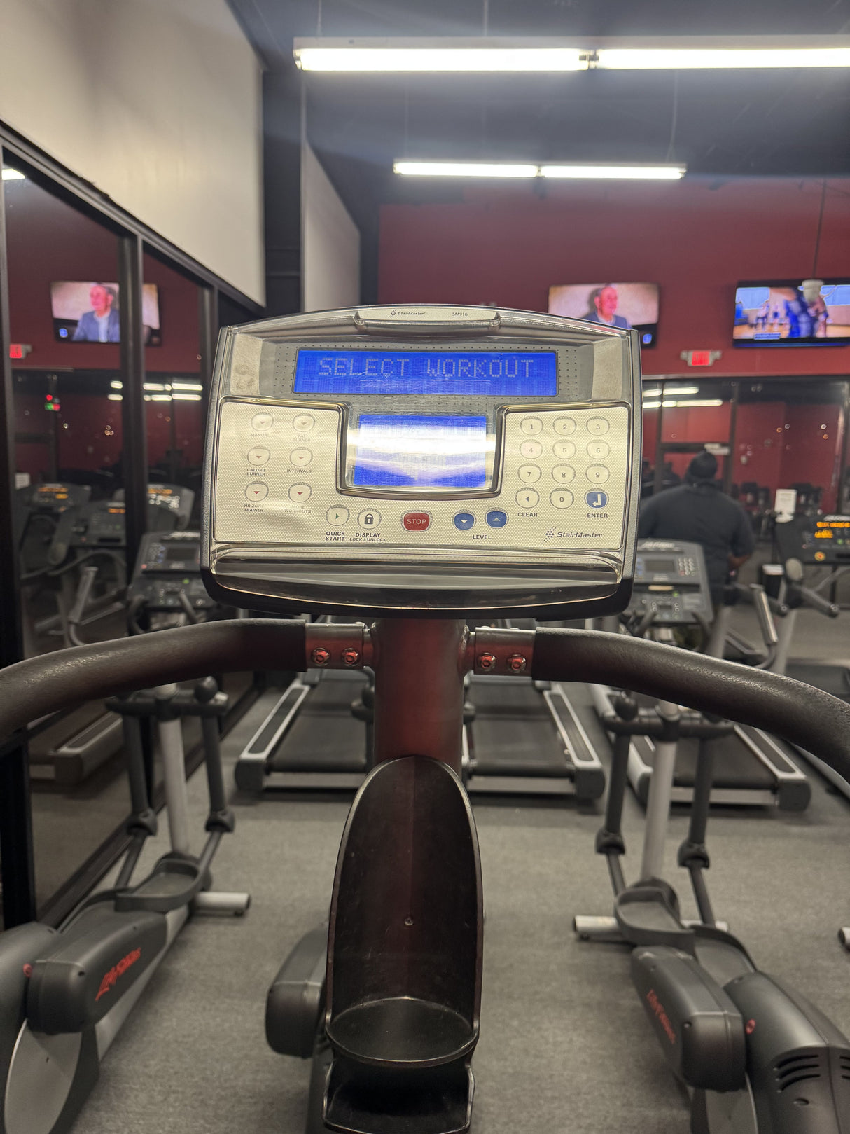 Pre-Owned StairMaster SM916 Stepmill