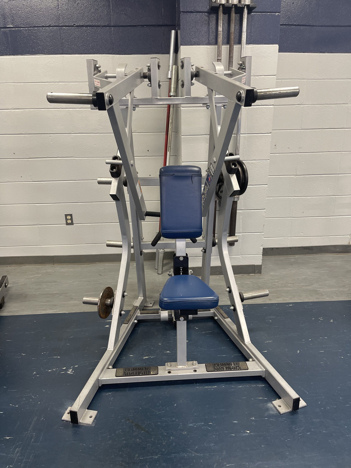 Pre-Owned Hammer Strength Plate Loaded Iso-Lateral Low Row